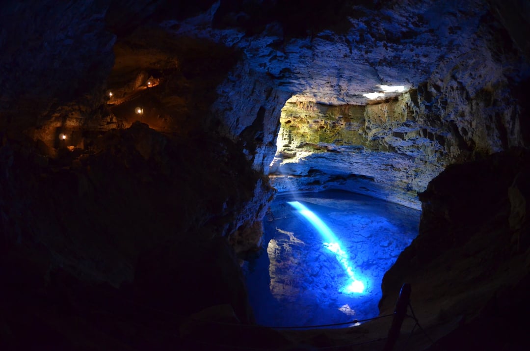 The Poço Encantado is one of Chapada’s aquatic marvels! Poço Encantado and Poço Azul - what to do in chapada diamantina