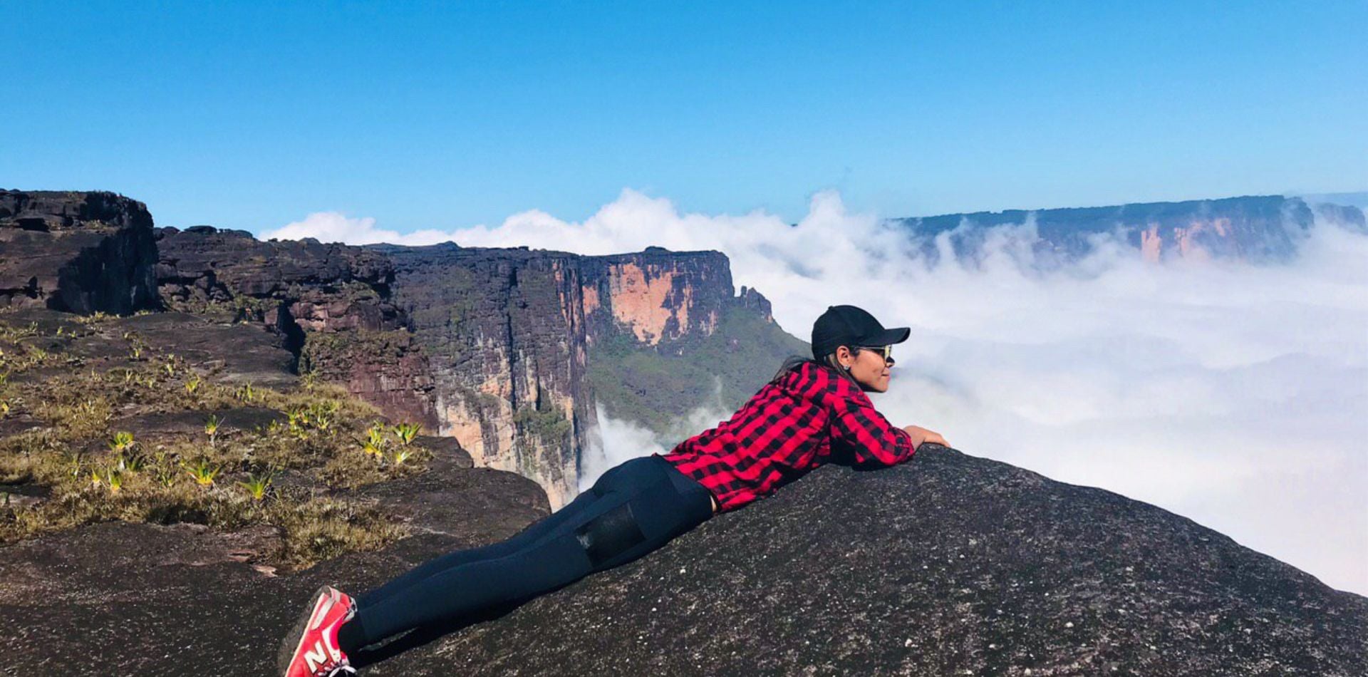 How much does it cost to climb Mount Roraima? How much does it cost to climb Mount Roraima?