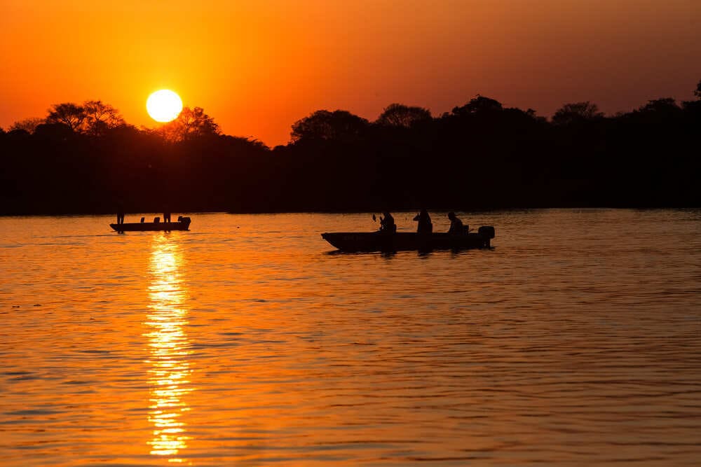 Retour en bateau et coucher de soleil - Brésil 