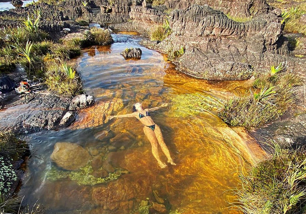 Mount Roraima trek- relaxing swim