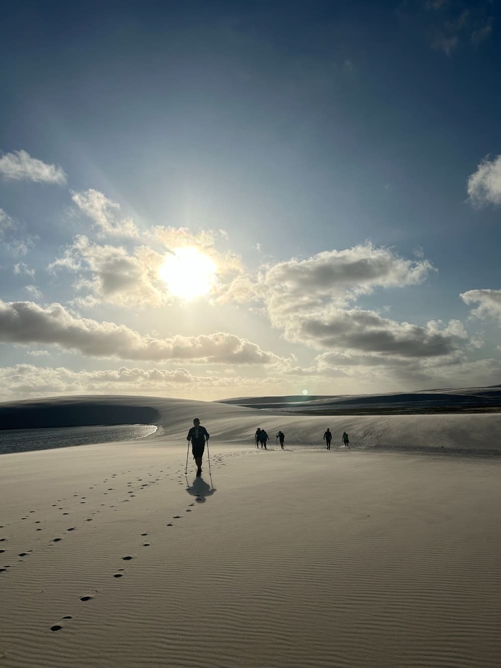 encois Maranhenses trekking at sunrise