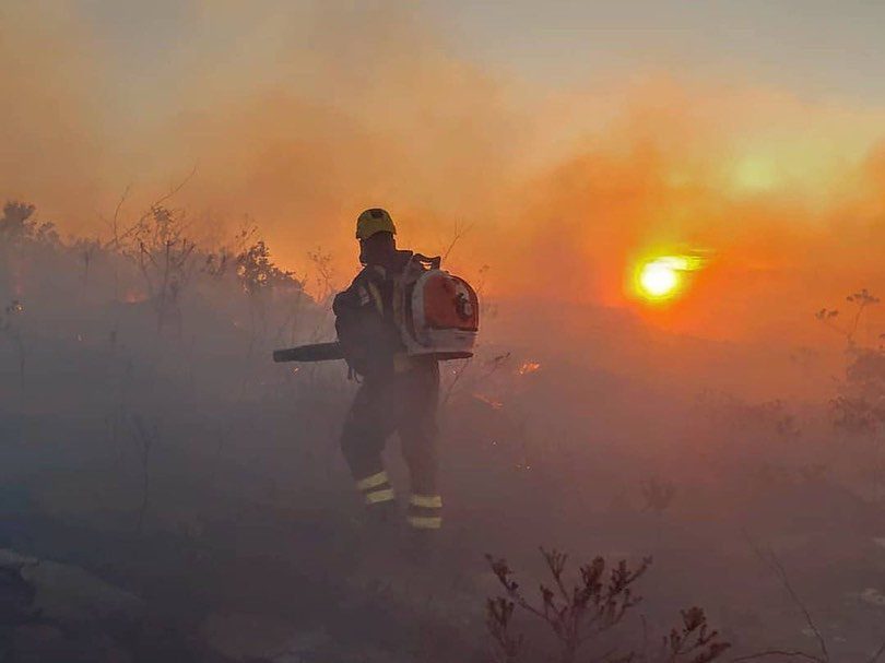 De vrijwillige brandweerlieden van Chapada Diamantina