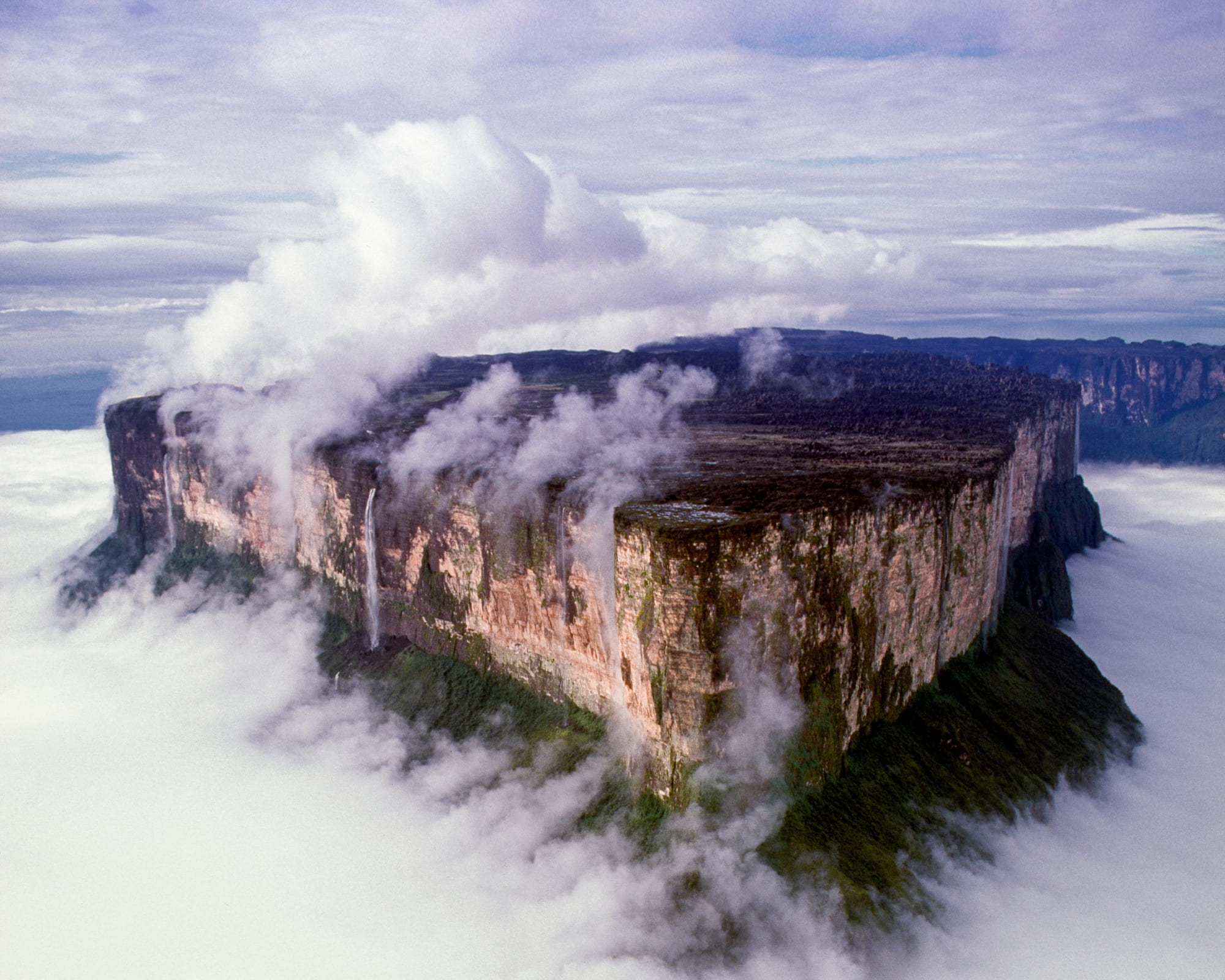 Boulbers Mount Roraima Guyana Boulbers Mount Roraima Guyana