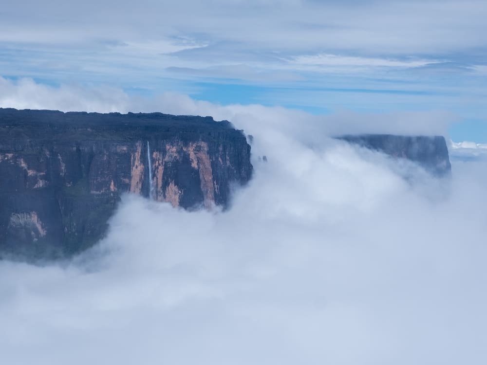 Top van de berg Roraima