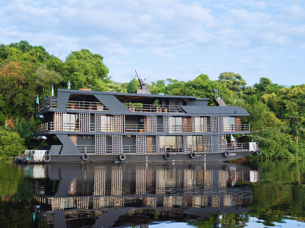 Zaltana Luxury Cruise