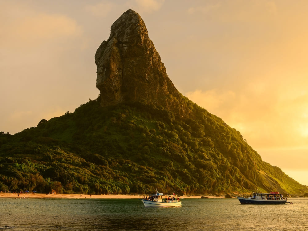 How to get to Fernando de Noronha