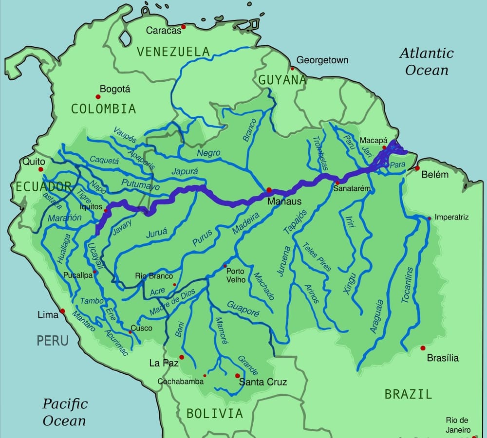 Carte de l'Amérique du Sud mettant en évidence le bassin du fleuve Amazone et ses principaux affluents à travers le continent. Carte de l'Amérique du Sud mettant en évidence le bassin du fleuve Amazone et ses principaux affluents à travers le continent.